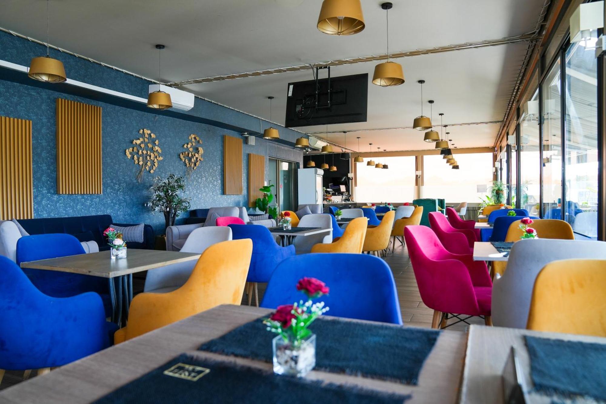 First Suites Hotel Rabat Kültér fotó