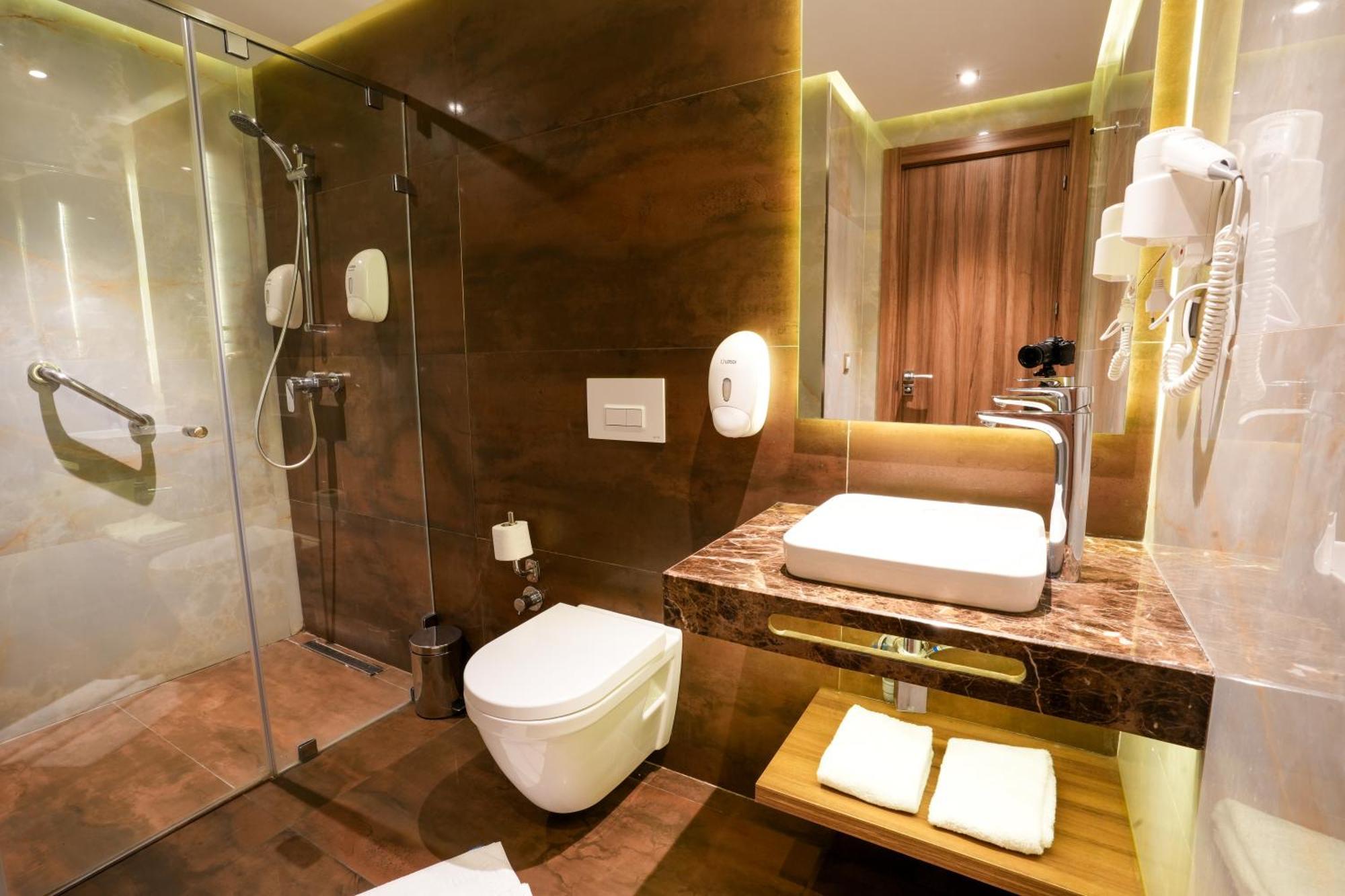 First Suites Hotel Rabat Kültér fotó
