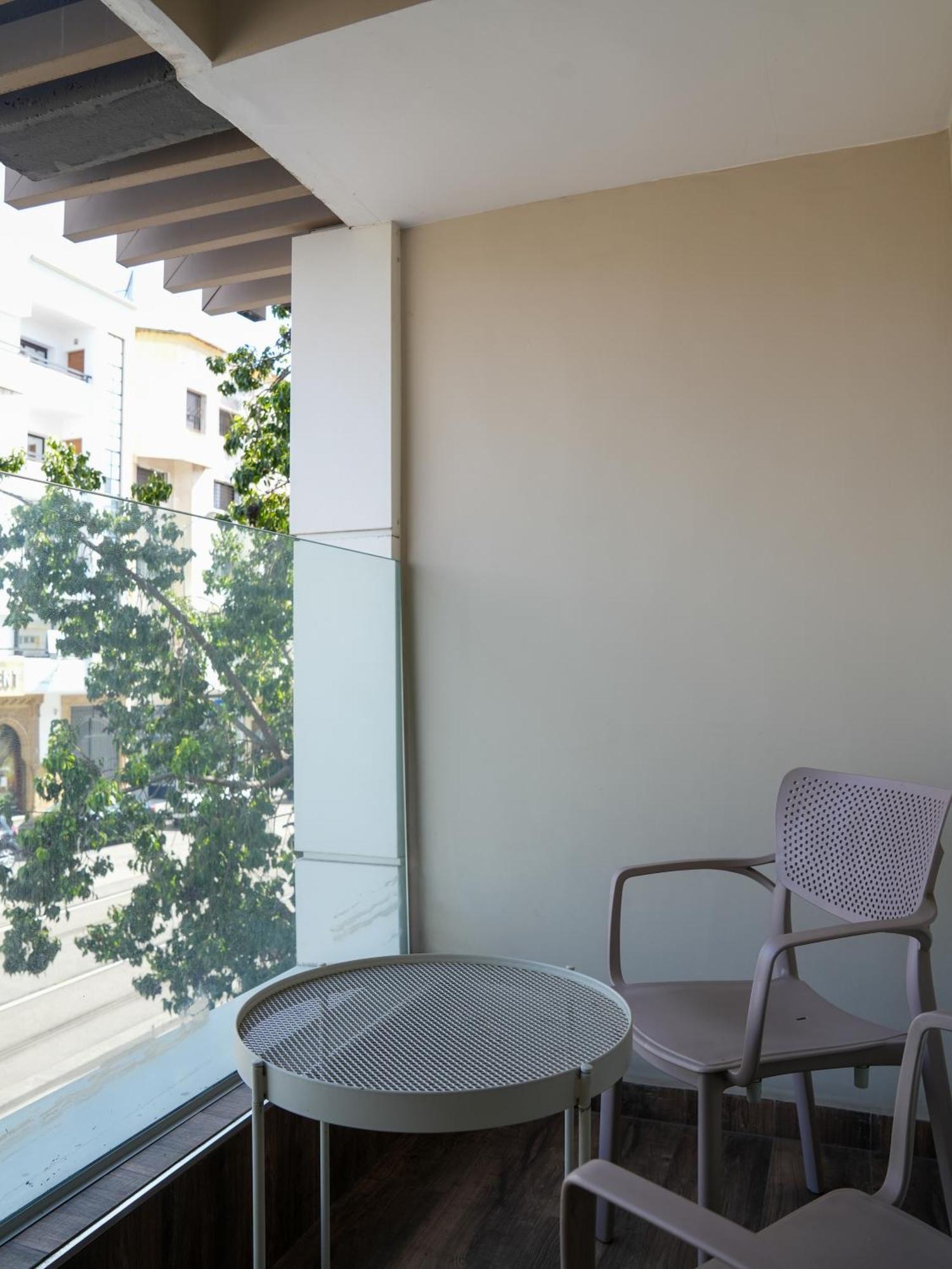 First Suites Hotel Rabat Kültér fotó