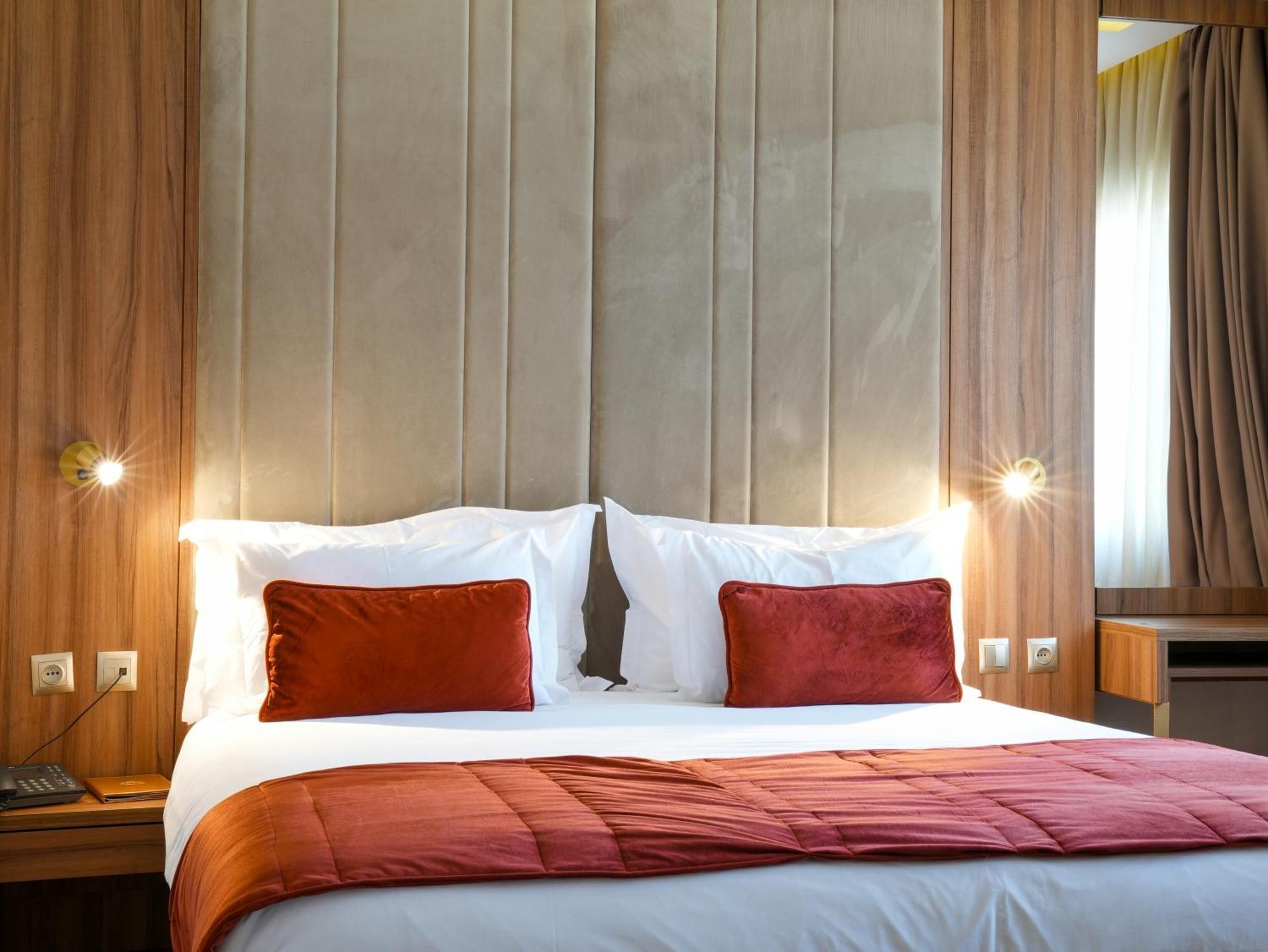 First Suites Hotel Rabat Kültér fotó