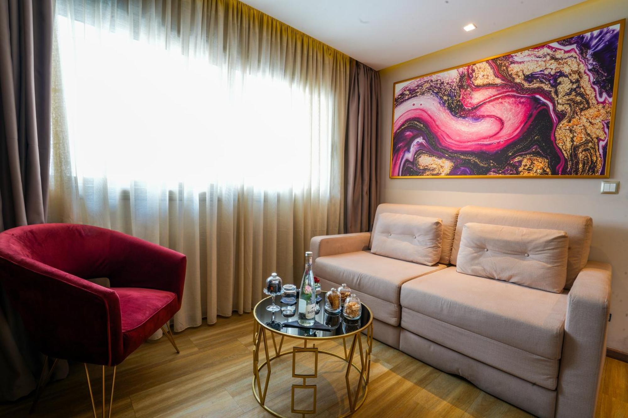 First Suites Hotel Rabat Kültér fotó