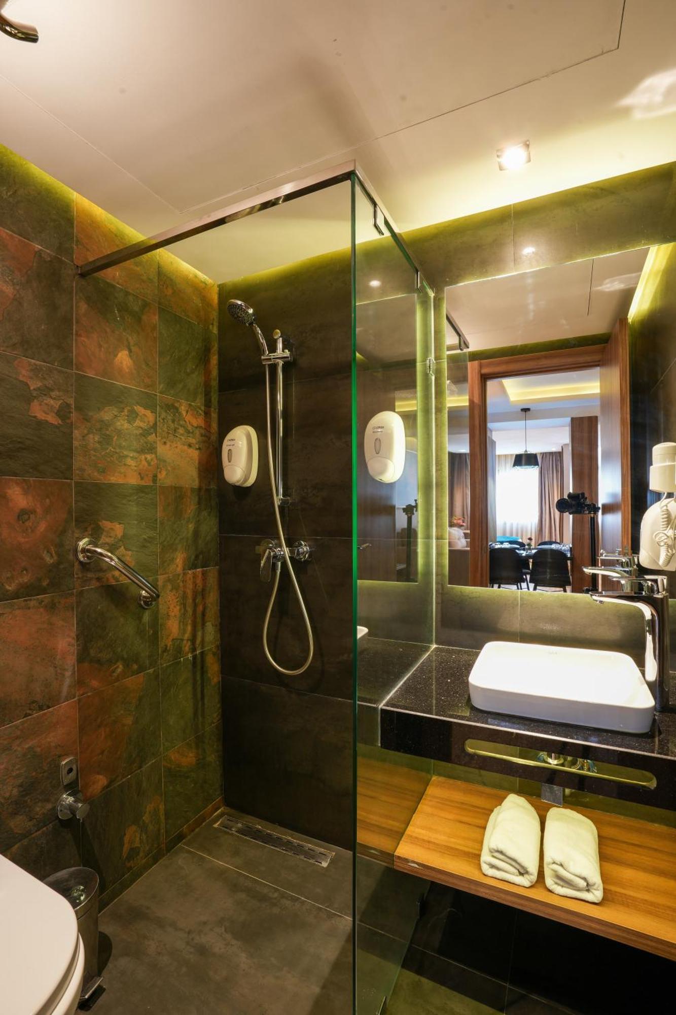 First Suites Hotel Rabat Kültér fotó